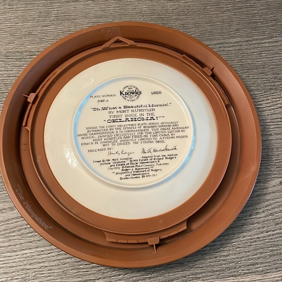 Oklahoma! Collector’s Plate - Picture 5 of 6